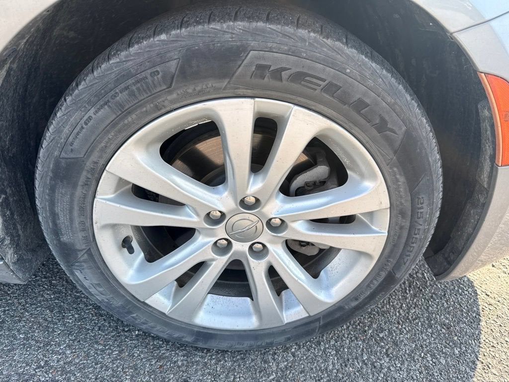 2016 Chrysler 200 Limited