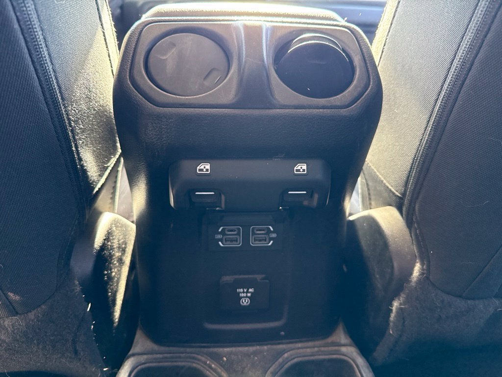 2021 Jeep Wrangler Unlimited Sahara 4x4