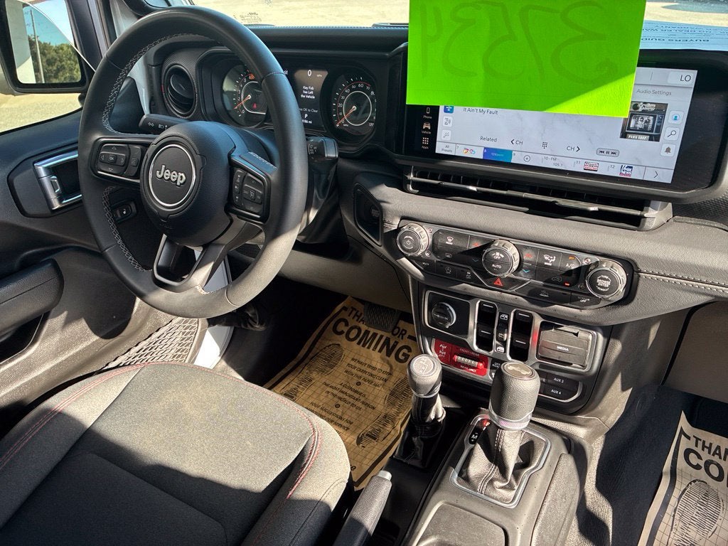 2025 Jeep Wrangler 4-Door Rubicon 4x4
