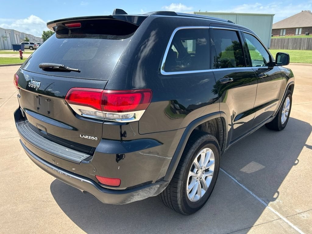 2021 Jeep Grand Cherokee Laredo E 4x4