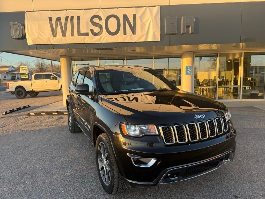 2018 Jeep Grand Cherokee Sterling Edition