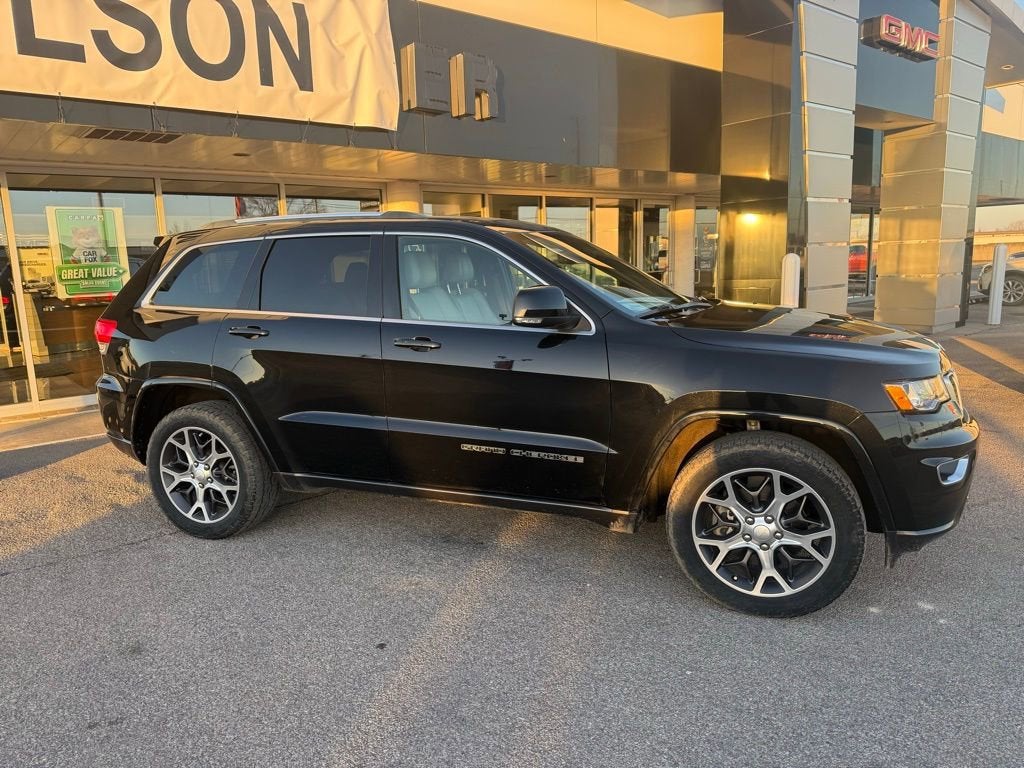 2018 Jeep Grand Cherokee Sterling Edition
