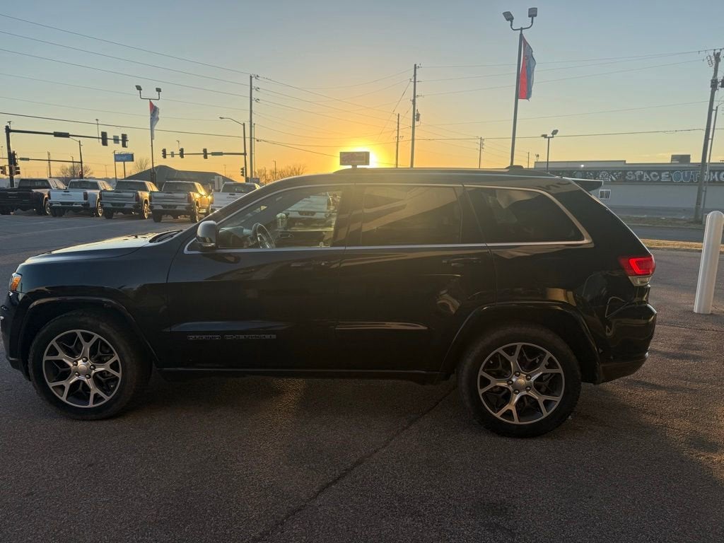 2018 Jeep Grand Cherokee Sterling Edition