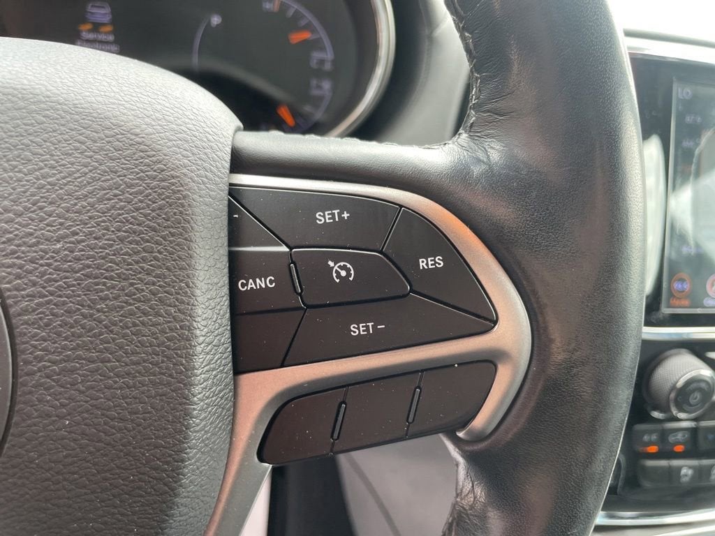 2020 Jeep Grand Cherokee Overland