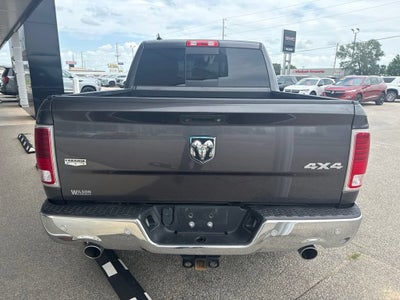 2017 RAM 1500 Laramie Crew Cab 4x4 5'7" Box