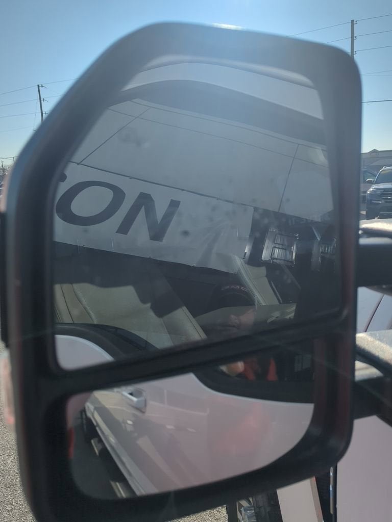 2017 Ford Super Duty F-250 SRW Lariat