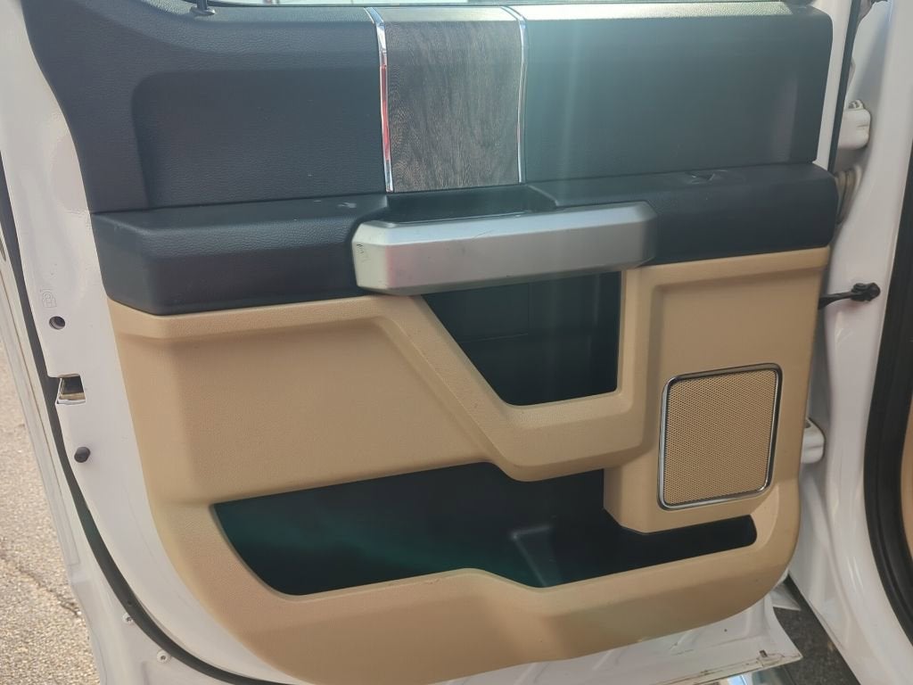 2017 Ford Super Duty F-250 SRW Lariat