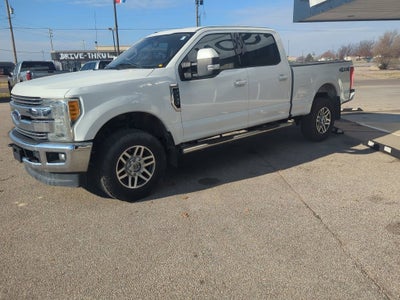 2017 Ford Super Duty F-250 SRW Lariat