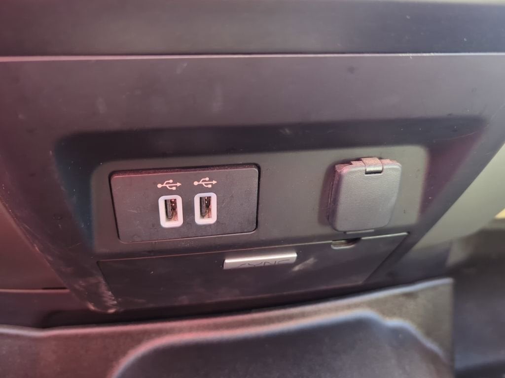 2017 Ford Super Duty F-250 SRW Lariat