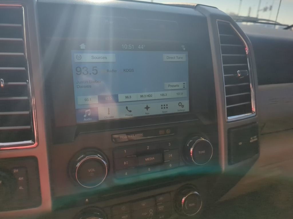 2017 Ford Super Duty F-250 SRW Lariat