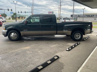 2004 Ford Super Duty F-350 DRW XL