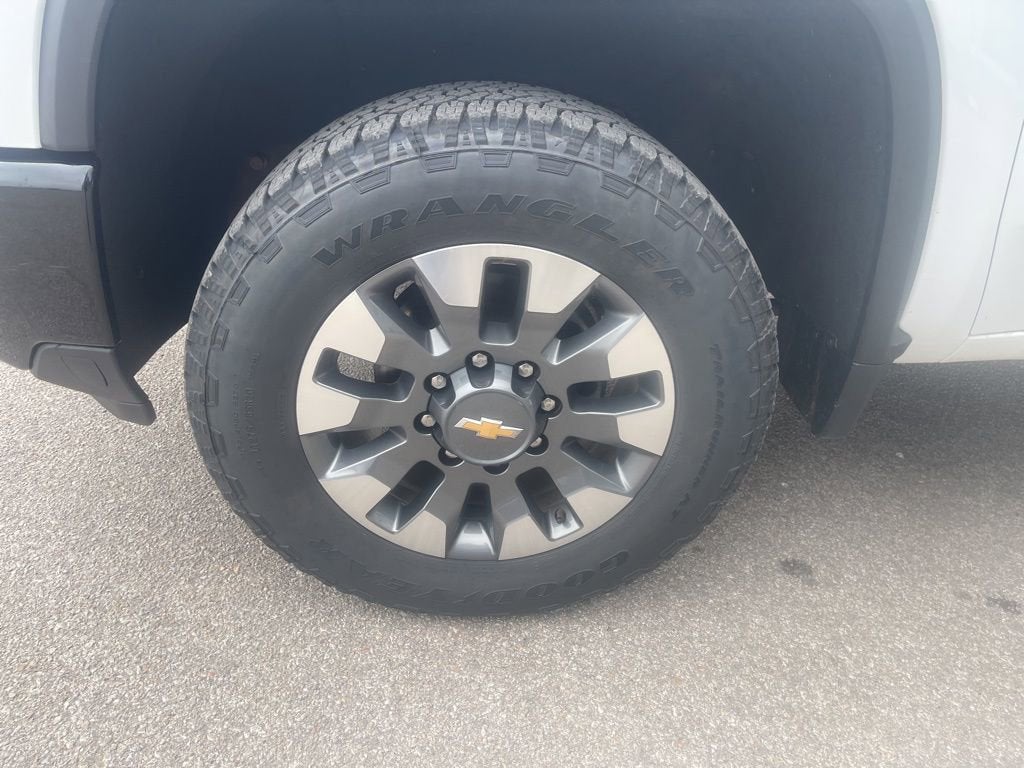 2024 Chevrolet Silverado 2500 HD Custom