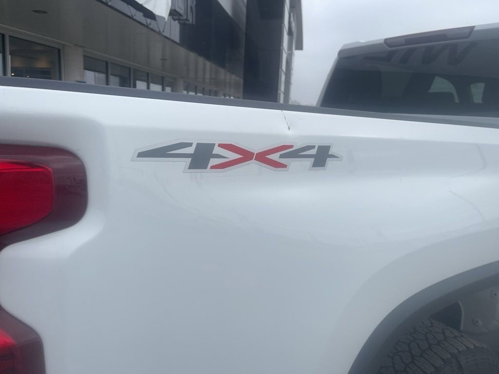 2024 Chevrolet Silverado 2500 HD Custom