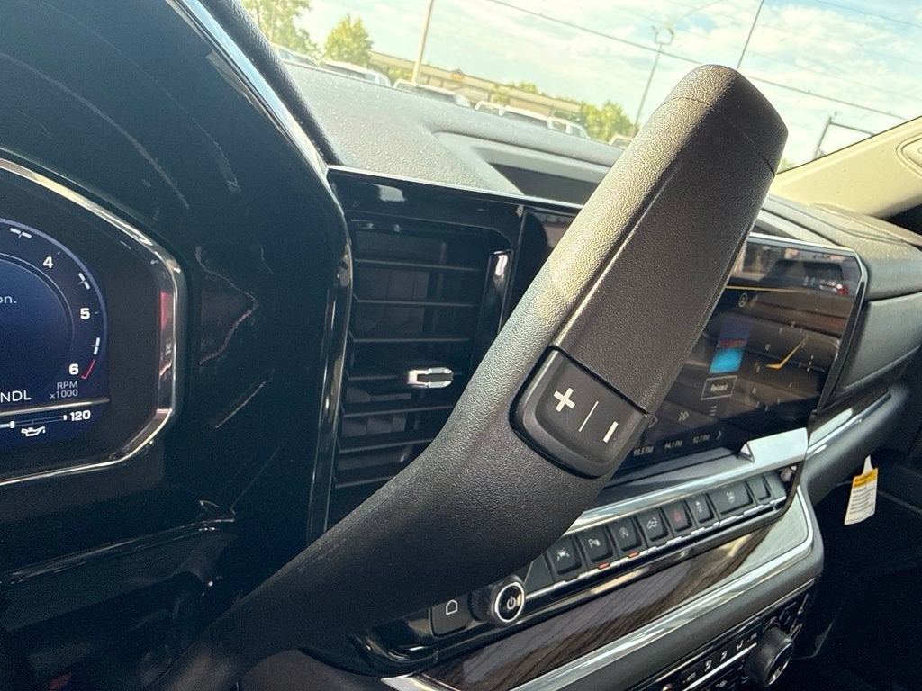 2024 Chevrolet Silverado 1500 LT - Photo 30