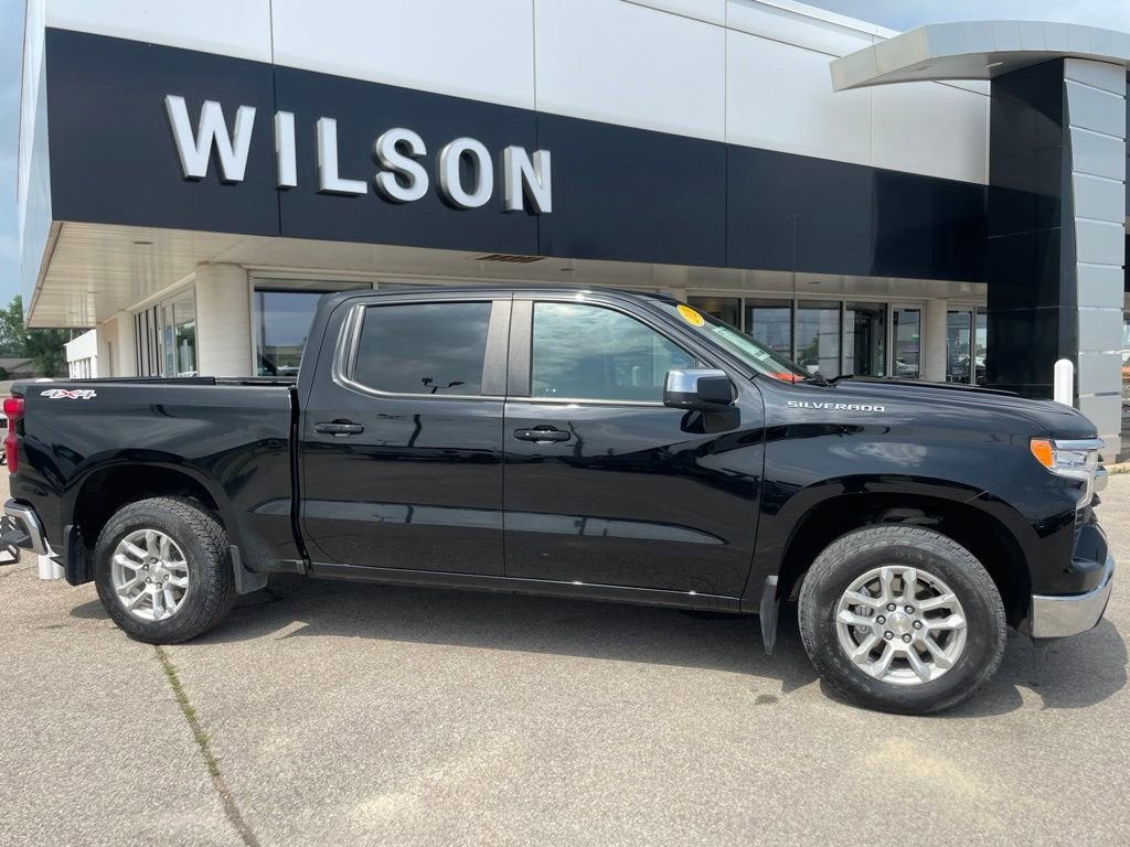 2023 Chevrolet Silverado 1500 LT (2FL)