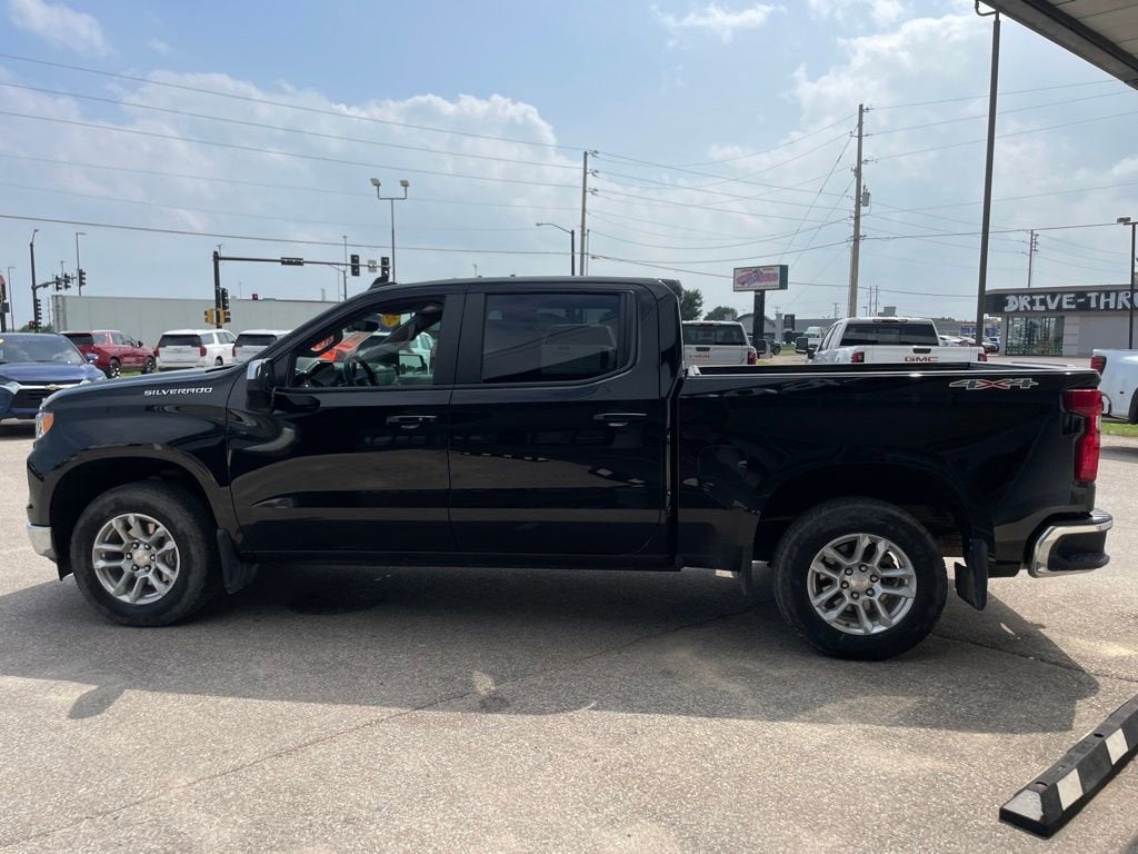 2023 Chevrolet Silverado 1500 LT (2FL)