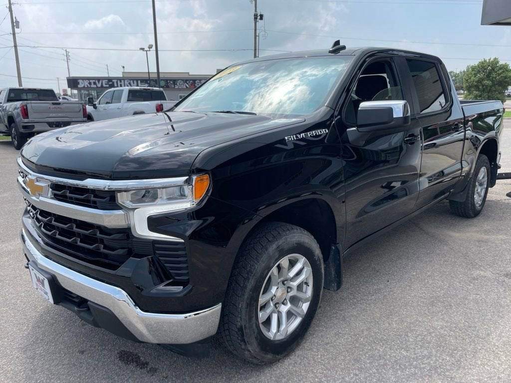 2023 Chevrolet Silverado 1500 LT (2FL)