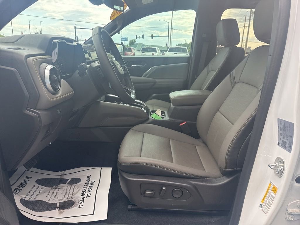 2025 Chevrolet Colorado ZR2