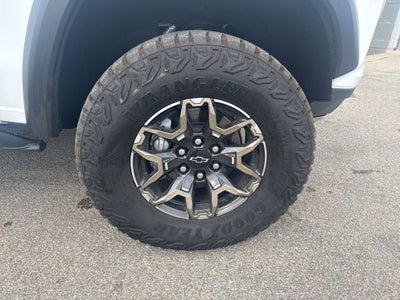 2025 Chevrolet Colorado ZR2
