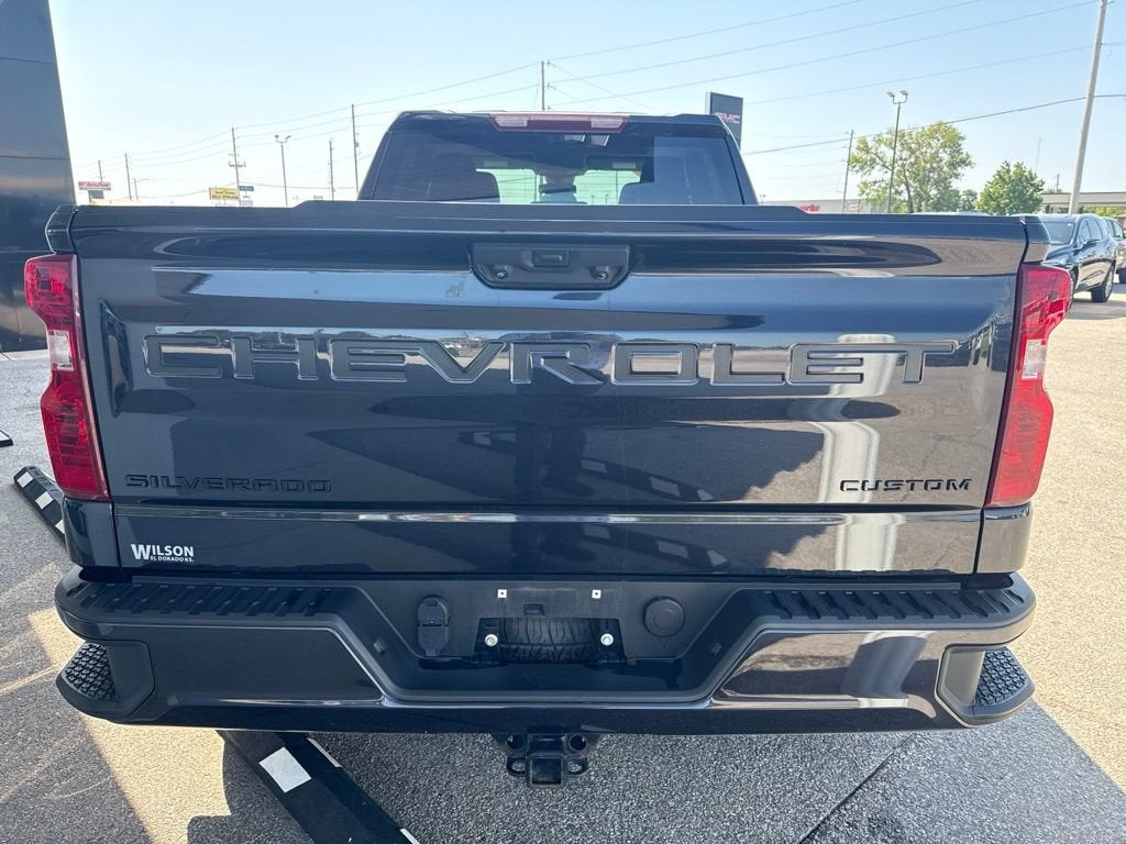 2023 Chevrolet Silverado 1500 Custom