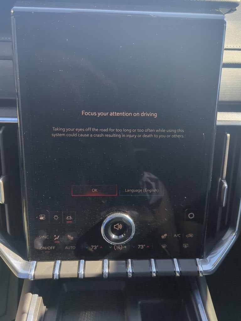 2026 GMC Acadia Elevation