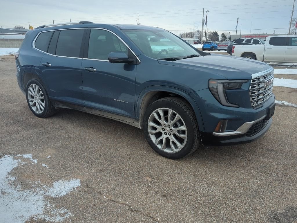 2024 GMC Acadia Denali