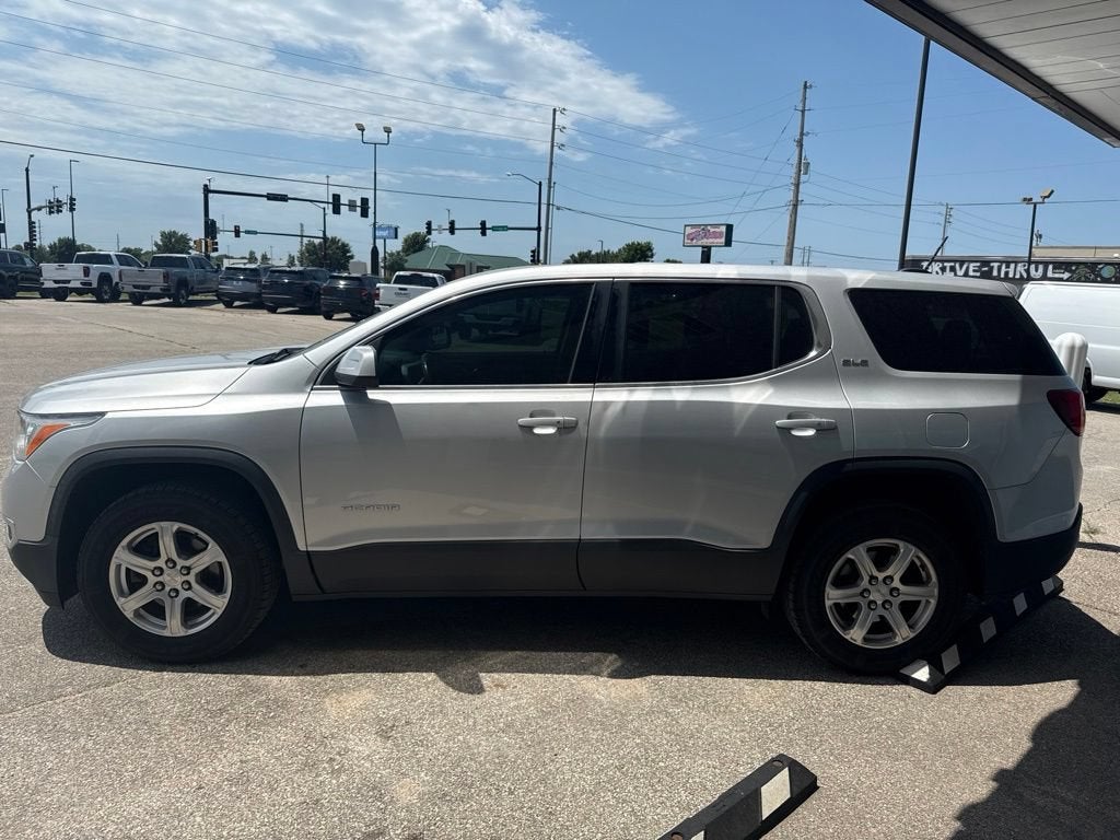 2017 GMC Acadia SLE