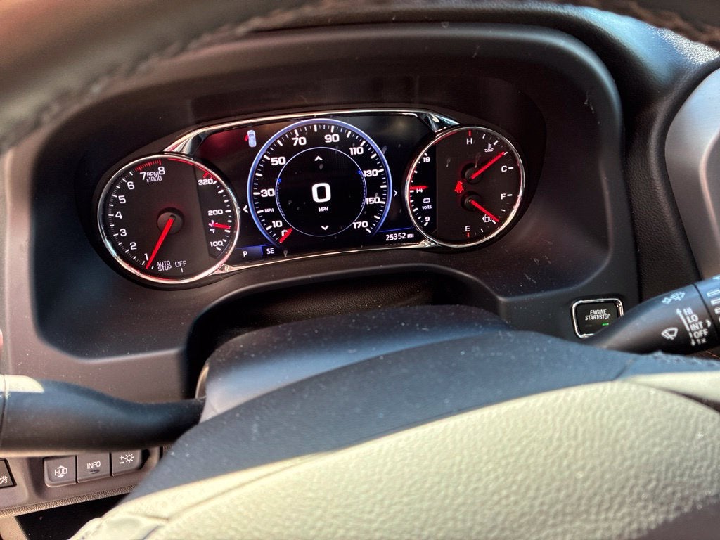 2023 GMC Acadia AT4