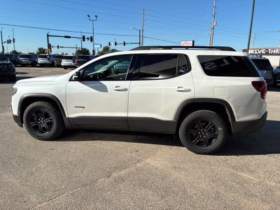 2023 GMC Acadia AT4