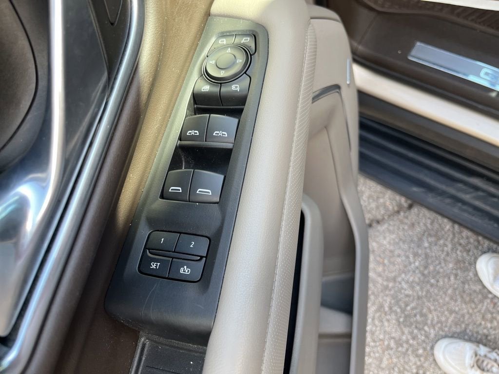 2021 GMC Yukon SLT