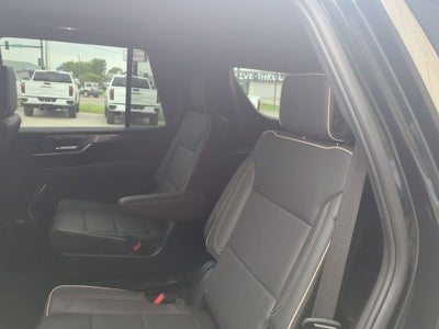 2025 GMC Yukon Elevation