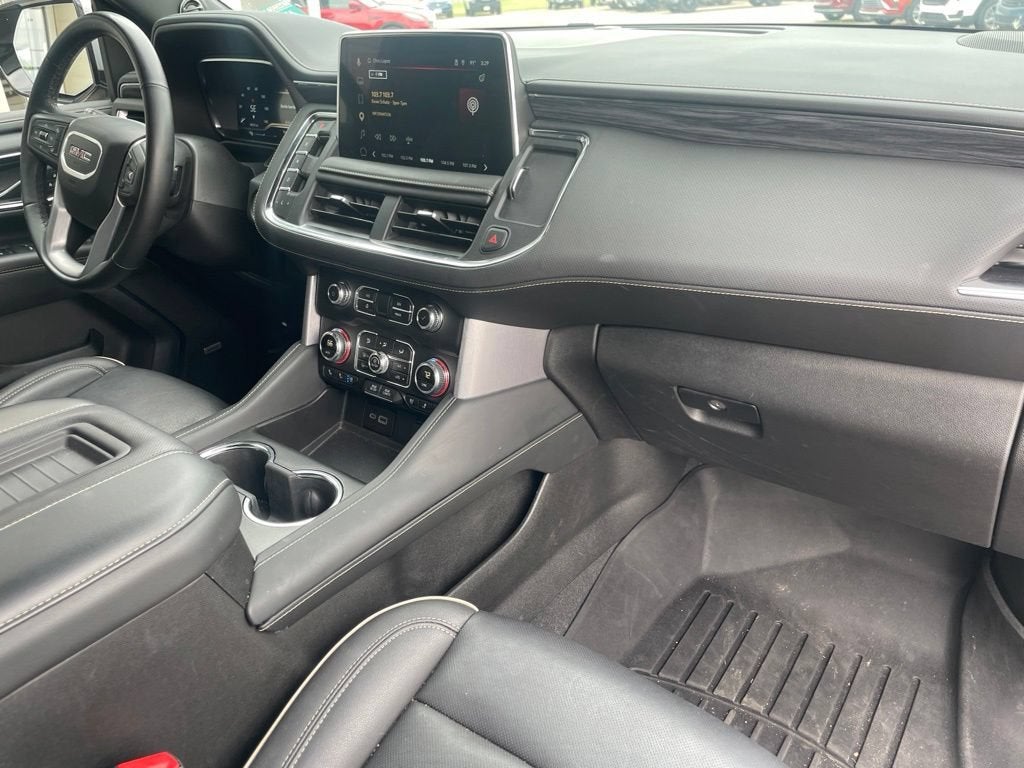 2024 GMC Yukon SLT