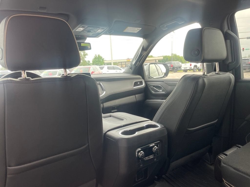 2024 GMC Yukon SLT