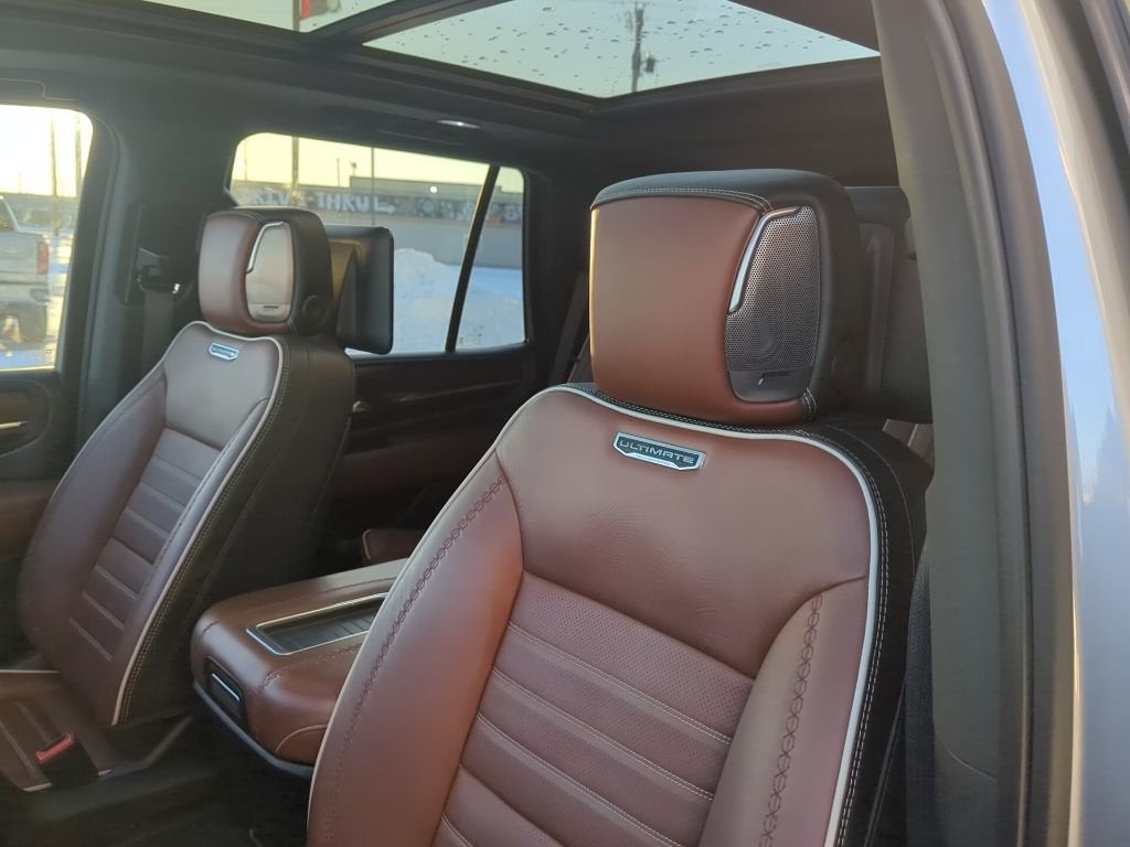 2023 GMC Yukon Denali Ultimate