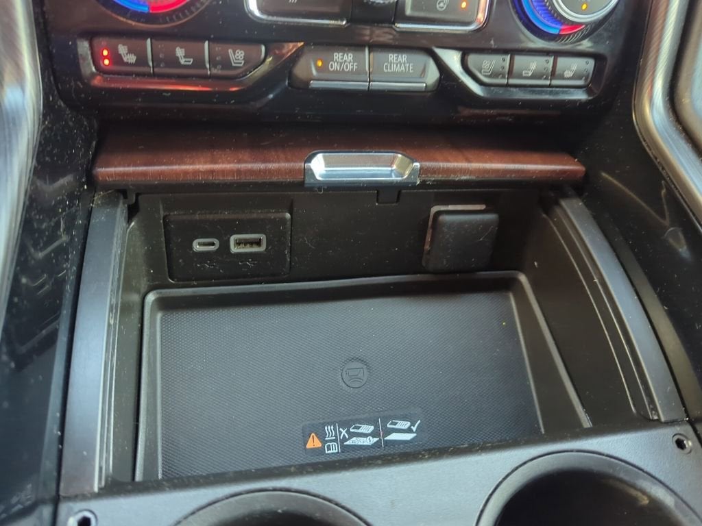 2023 GMC Yukon Denali Ultimate