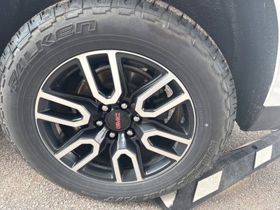 2021 GMC Yukon XL AT4