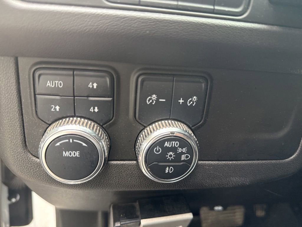 2021 GMC Yukon XL AT4