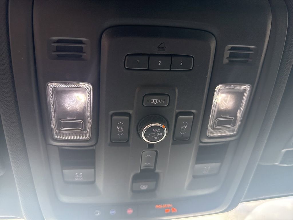 2021 GMC Yukon XL AT4