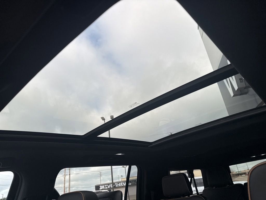 2021 GMC Yukon XL AT4