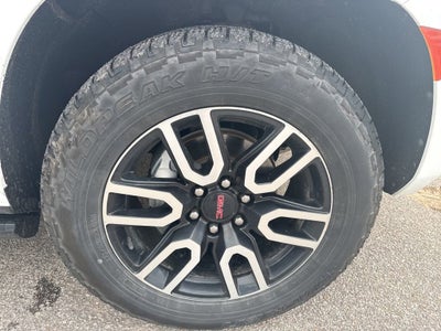 2021 GMC Yukon XL AT4