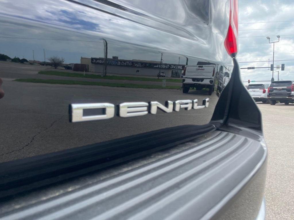 2024 GMC Yukon XL Denali