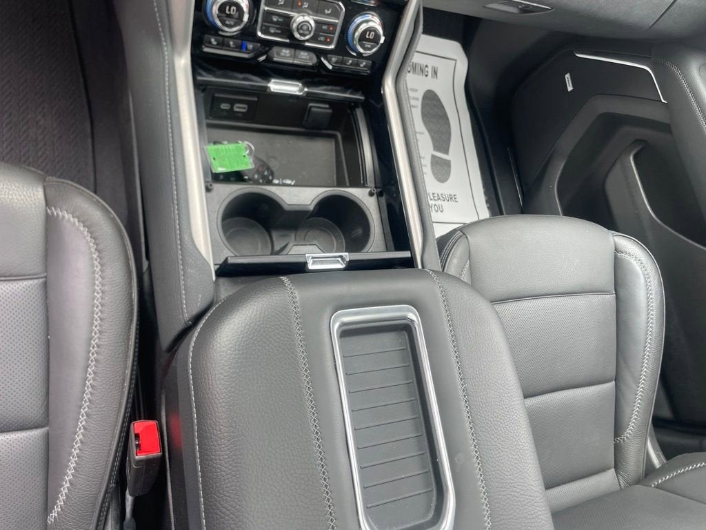 2024 GMC Yukon XL Denali