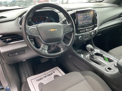 2022 Chevrolet Traverse LT Cloth