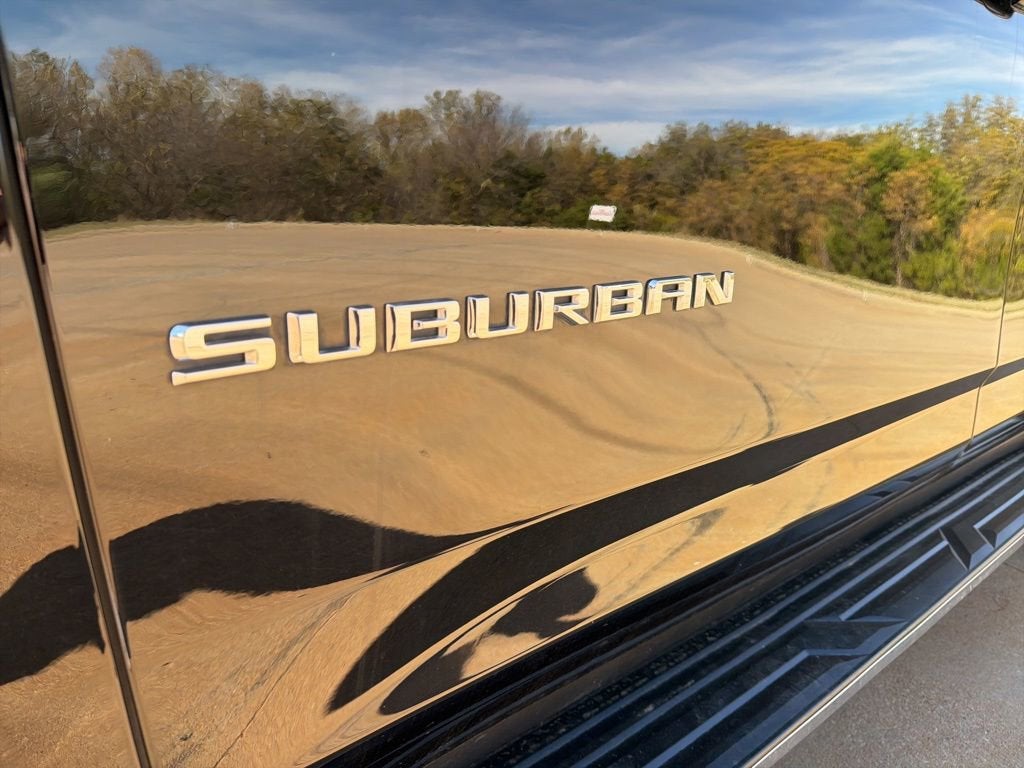 2023 Chevrolet Suburban LS