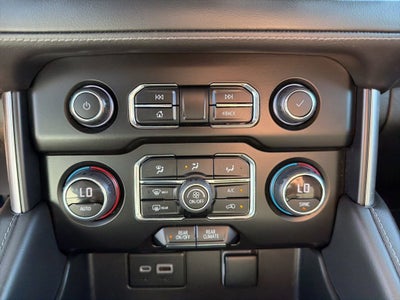 2023 Chevrolet Suburban LS