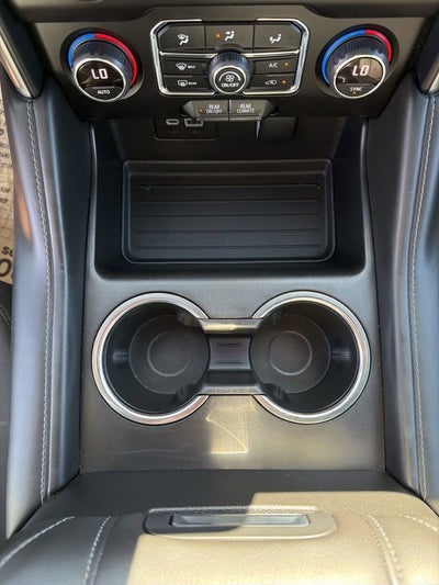 2023 Chevrolet Suburban LS