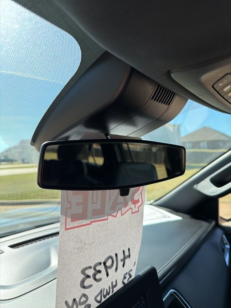 2023 Chevrolet Suburban LS