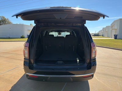 2023 Chevrolet Suburban LS