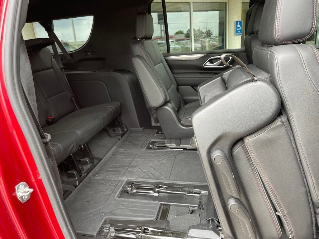 2024 Chevrolet Suburban RST