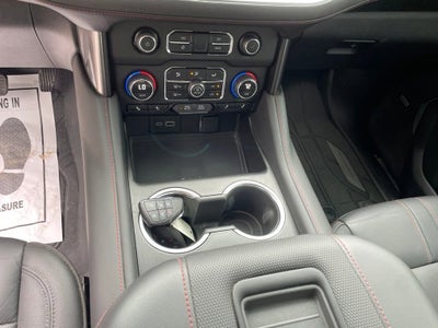 2024 Chevrolet Suburban RST